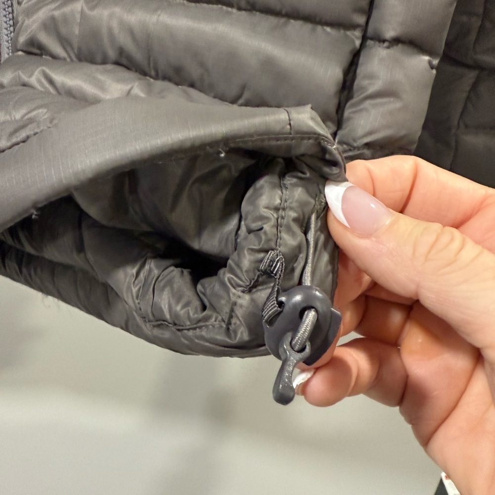 Cotopaxi Fuego Down Jacket Cinder/Desert Women’s Medium NWT 🔥 - Picture 10 of 16